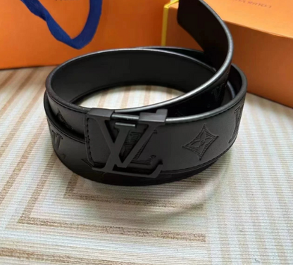 Cinturon LV